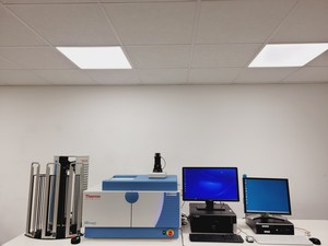 Thumbnail image of Thermo Scientific Cellomics Arrayscan VTI HCS Reader w/ Software & RS Stacker