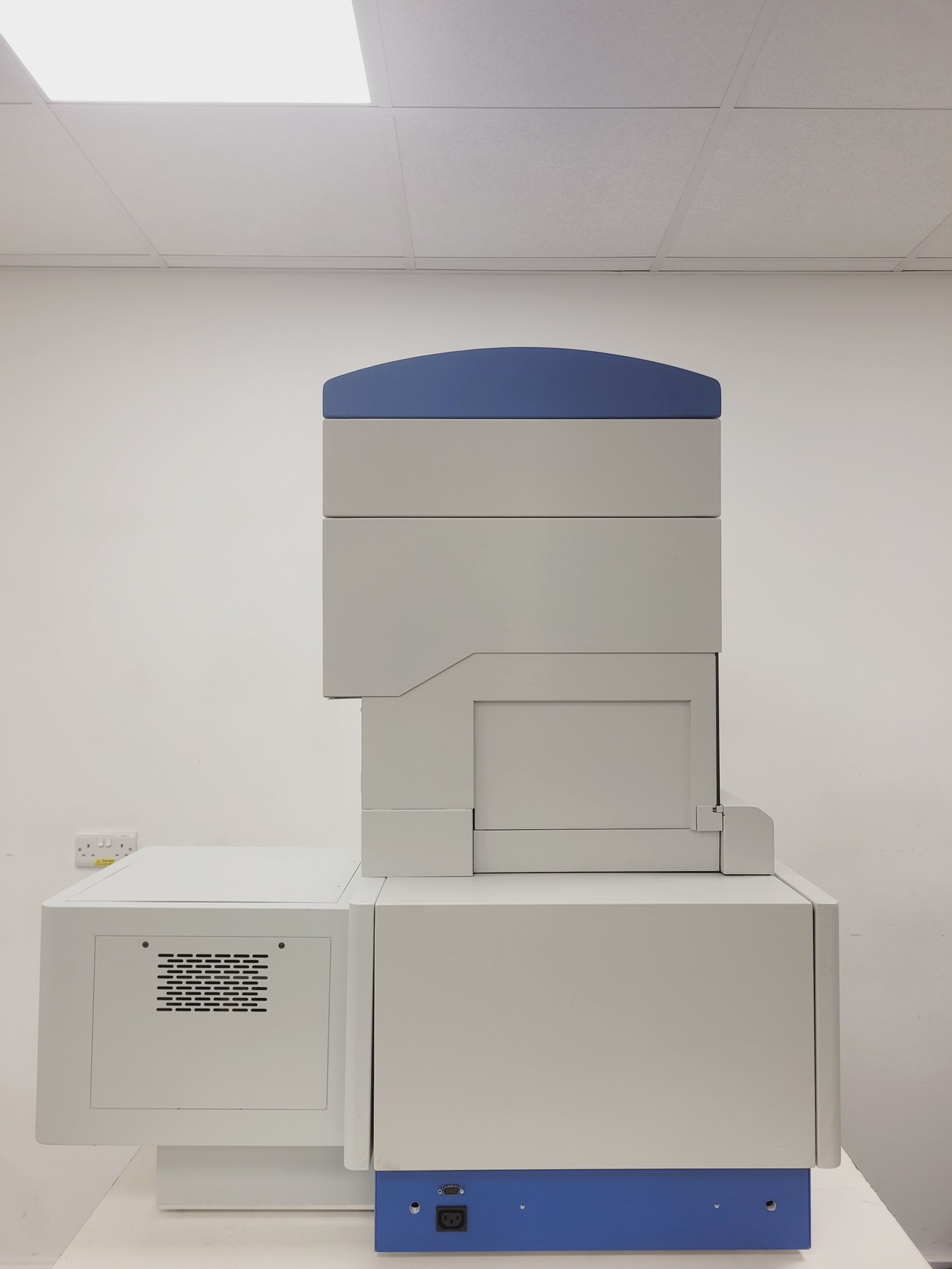 Image of Thermo Scientific Cellomics Arrayscan VTI Liquid Handling Module w/ Software Lab