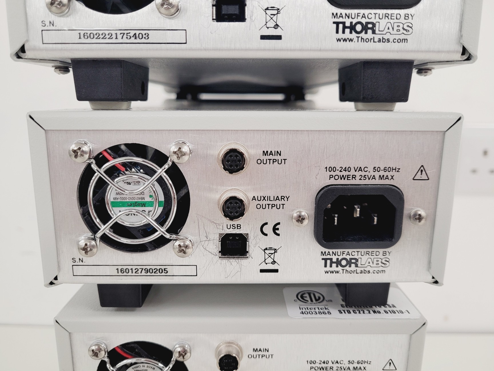 Image of Lot of 5 x Thorlabs TC200 Temperature Controllers