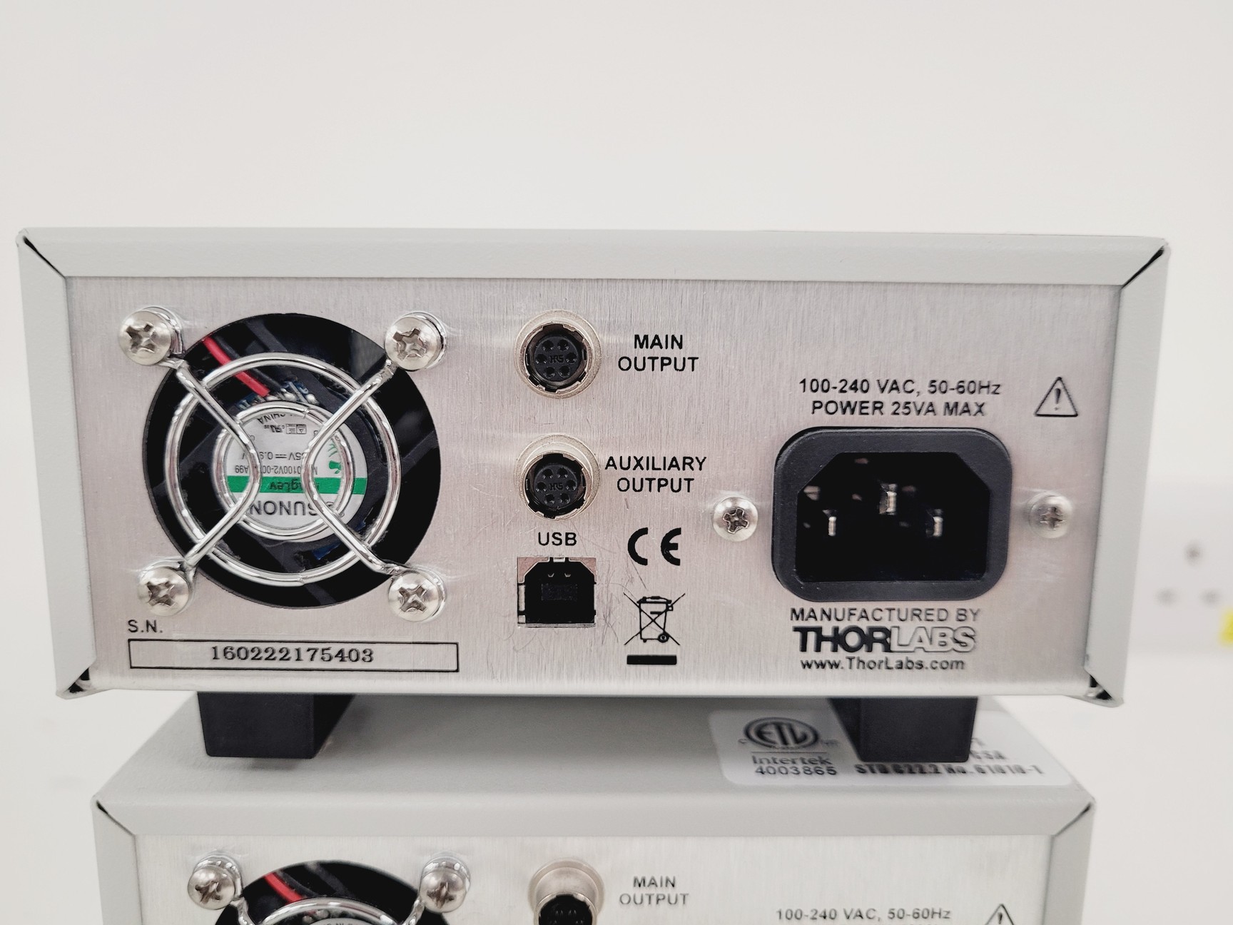 Image of Lot of 5 x Thorlabs TC200 Temperature Controllers