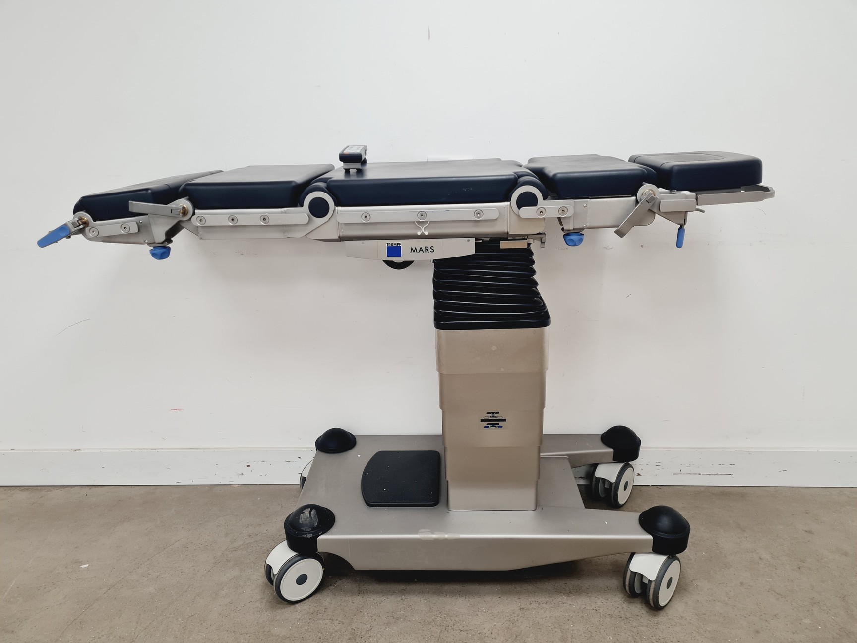 Image of TRUMPF Mars 2.04 Operating Table/Medical Bed Lab