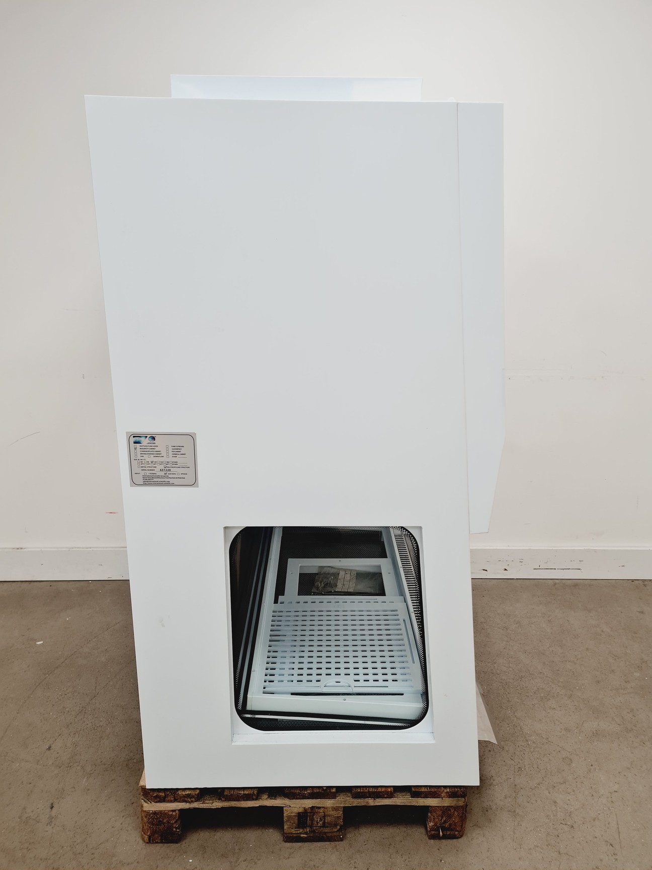 Image of ISG Class 2 Biological Safety Cabinet w/ Stand Lab