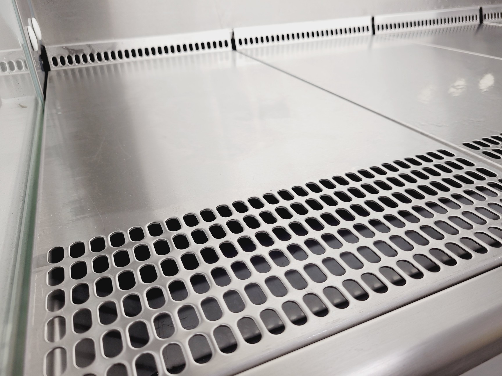 Image of Thermo Scientific Herasafe 2030i 1.8 Class 2 Microbiological Safety Cabinet