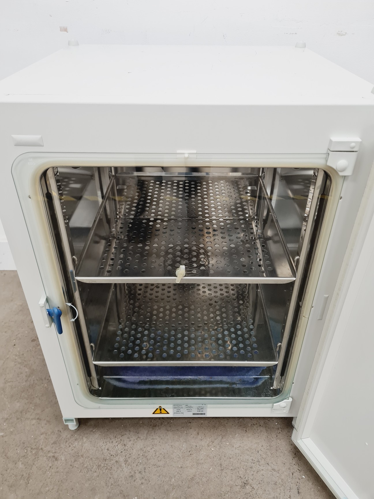 Image of Thermo Scientific HERAcell 150i CO2 Incubator Lab
