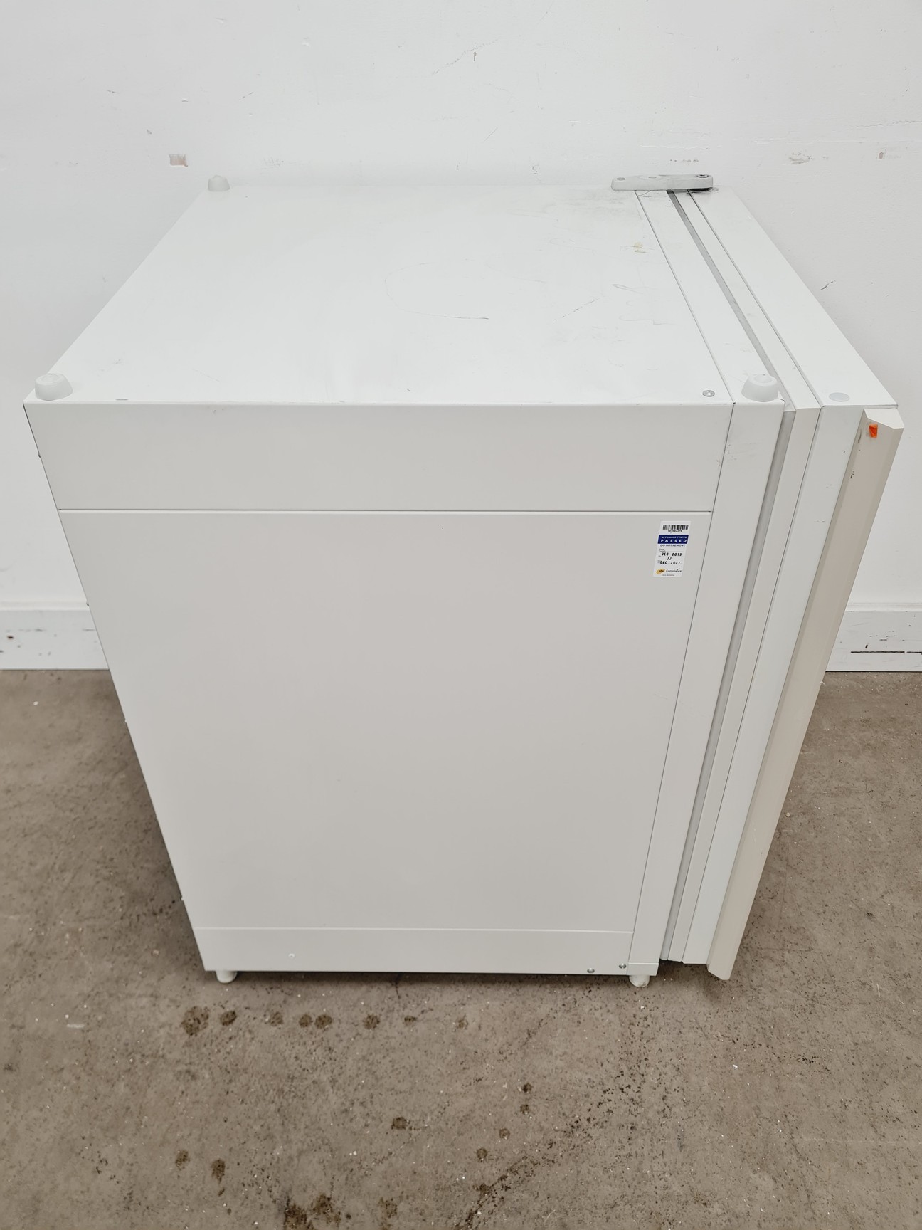 Image of Thermo Scientific HERAcell 150i CO2 Incubator