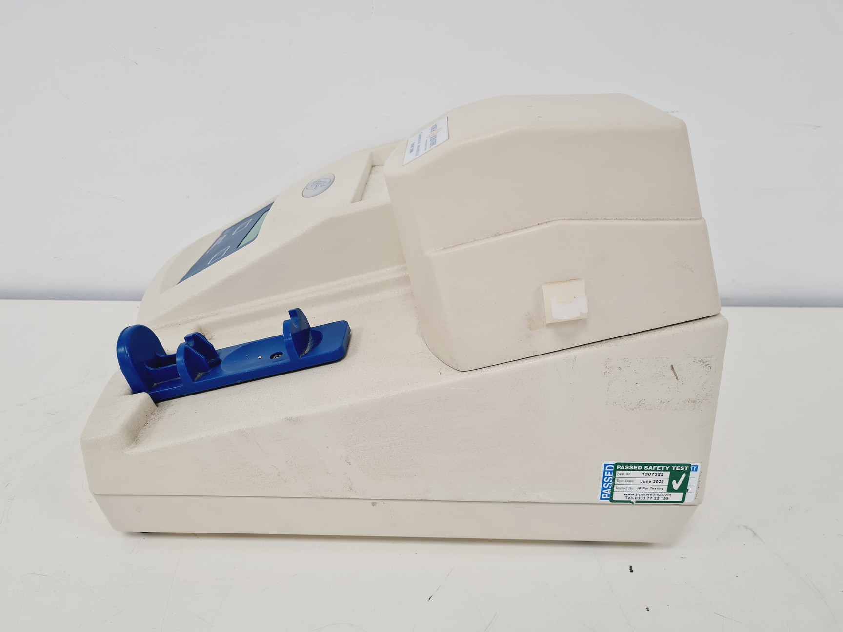 Image of Advanced Instruments Model 3320 Osmometer Lab