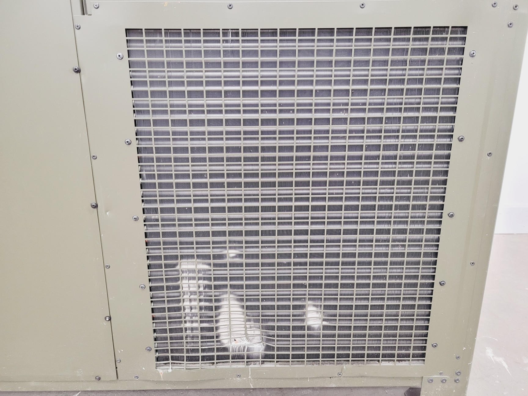 Image of Zhendre CTZ23H55 Refrigeration & Air Conditioning Tent Air Conditioner