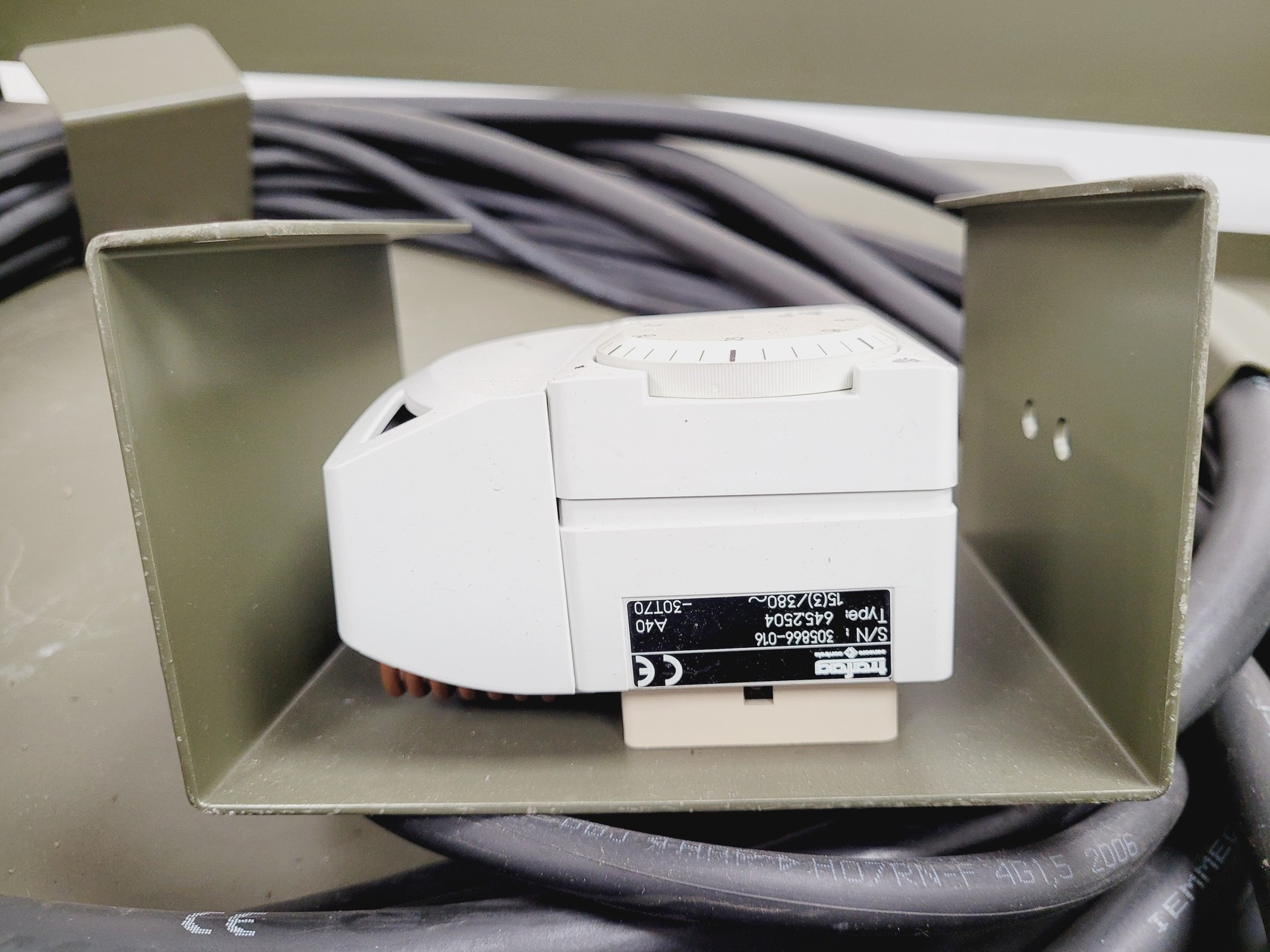 Image of Zhendre CTZ23H55 Refrigeration & Air Conditioning Tent Air Conditioner