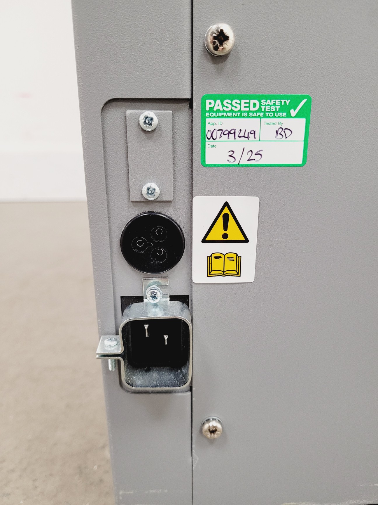 Image of Eppendorf CryoCube F570h Ultra Low Temperature Freezer Lab