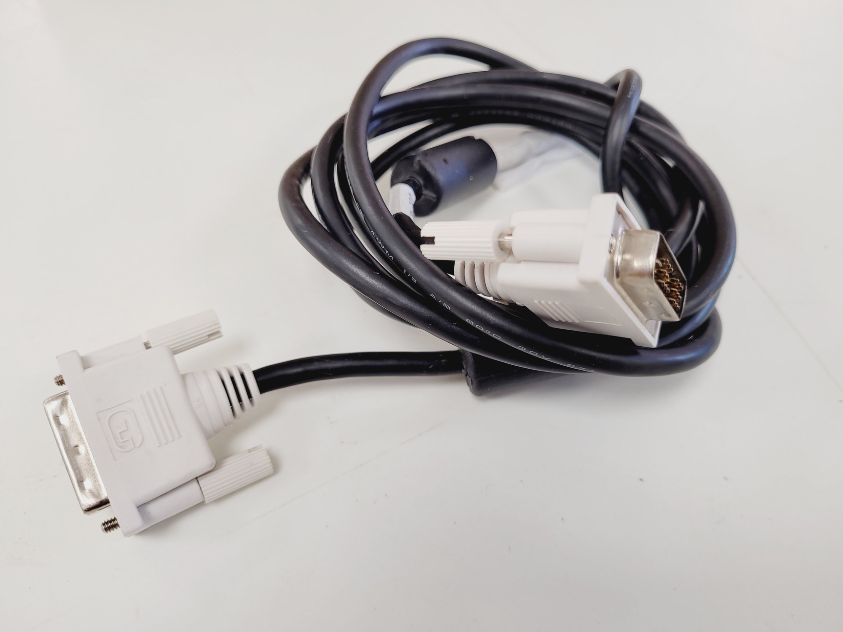 Image of Wyatt Technology DynaPro DP-TH-01 Titan Microsampler Lab