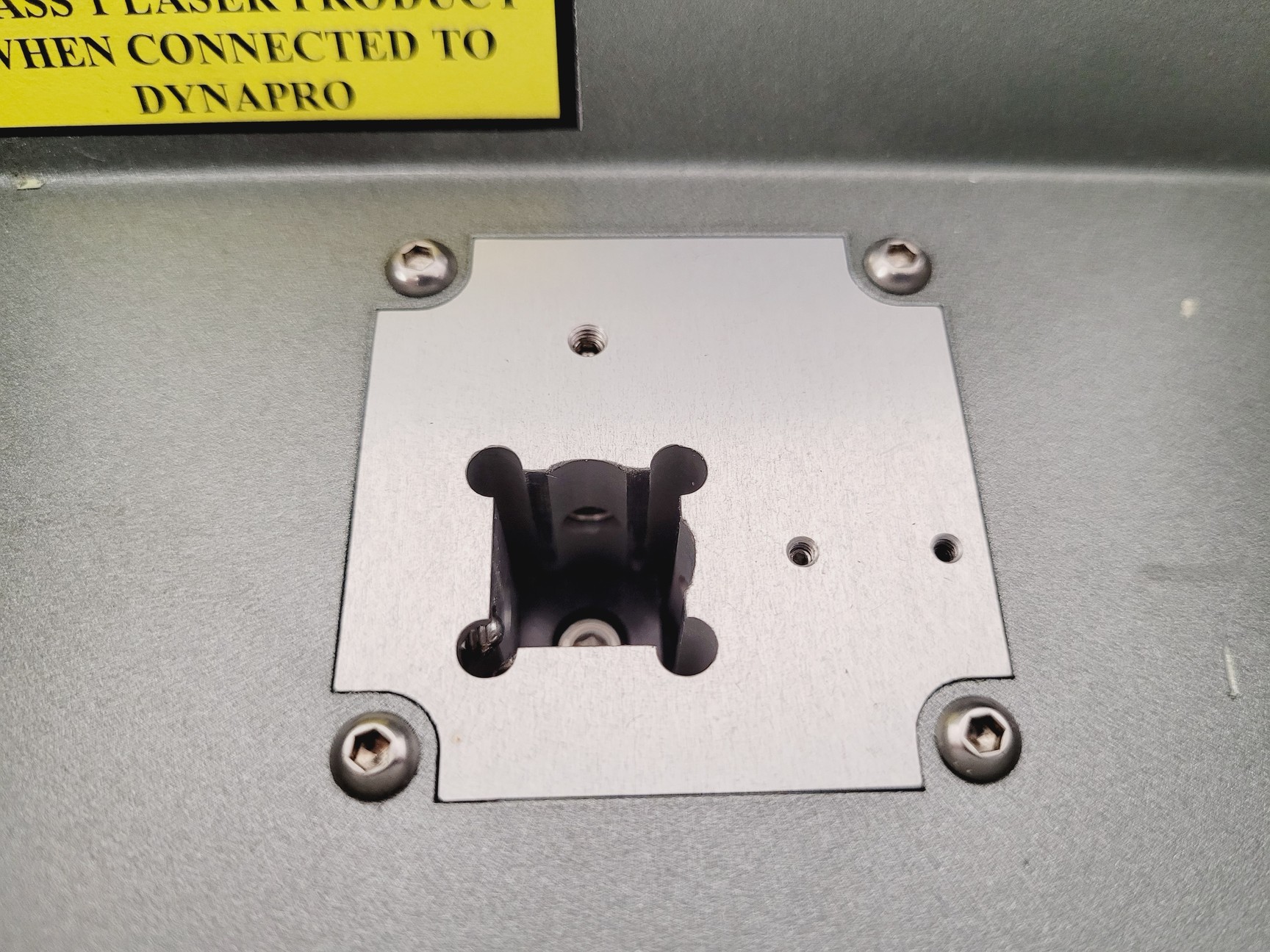 Image of Wyatt Technology DynaPro DP-TH-01 Titan Microsampler Lab