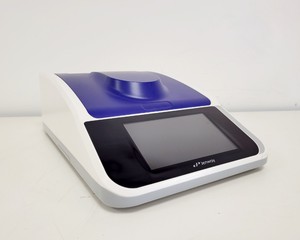 Thumbnail image of Jenway 7415 Nano Micro-Volume Spectrophotometer (2022) Lab