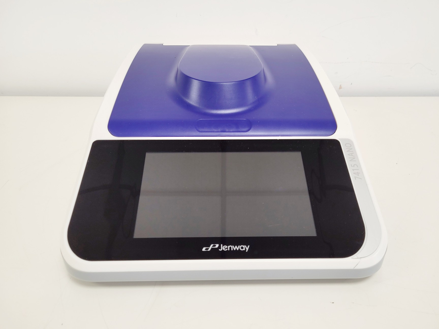 Image of Jenway 7415 Nano Micro-Volume Spectrophotometer (2022) Lab