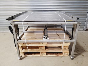 Thumbnail image of STS Bin Lift System STE01-FFC01-SP-SS Electric & Hydraulic Tipping Station