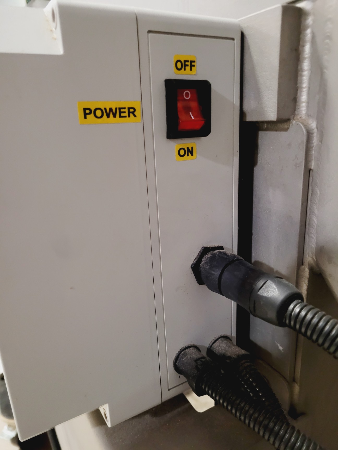 Image of STS Bin Lift System STE01-FFC01-SP-SS Electric & Hydraulic Tipping Station