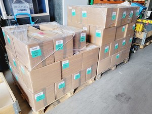 Thumbnail image of 65 x Boxes Silica Gel Sachets 