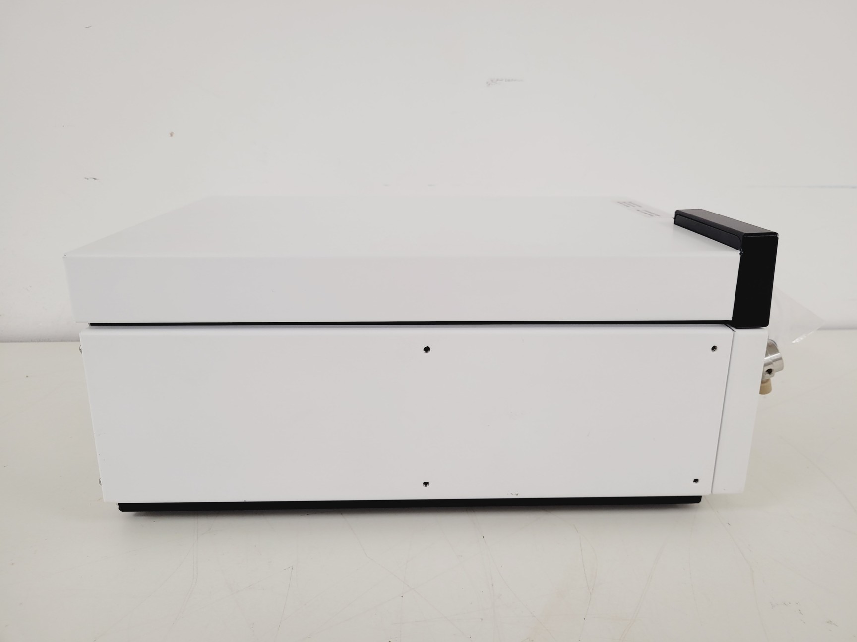 Image of Knauer Blue Shadow Pump 40P HPLC Lab