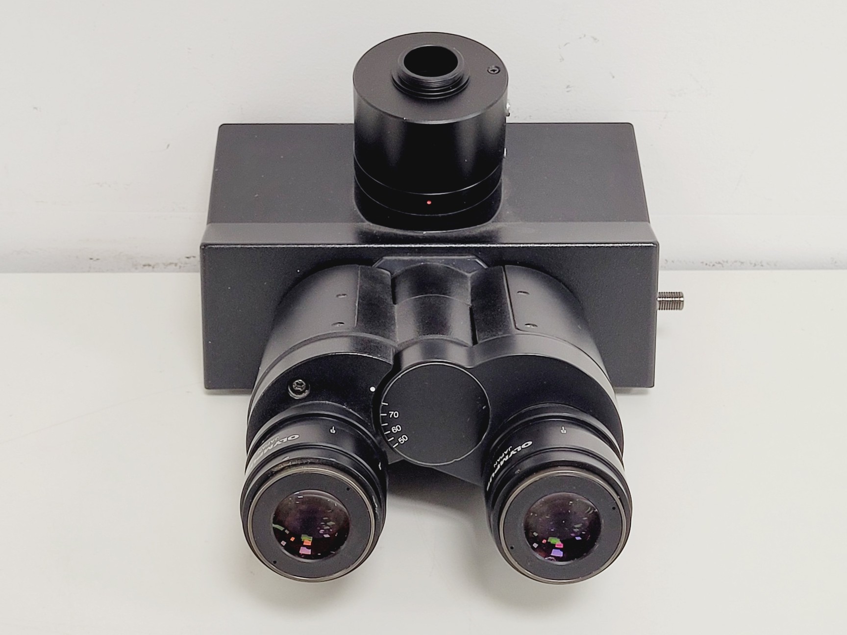 Image of Olympus U-SWTR-2 Trinocular Observation Tube w/ 2 x Olympus SWH10X-H/26.5 Lab