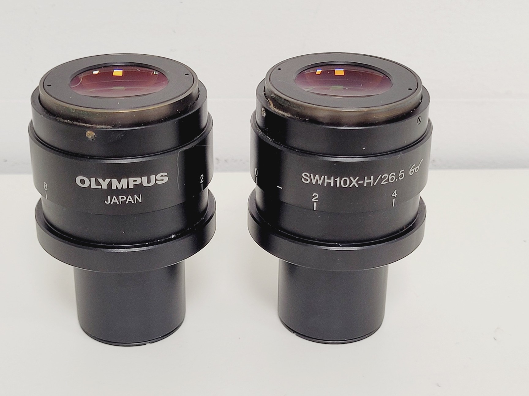 Image of Olympus U-SWTR-2 Trinocular Observation Tube w/ 2 x Olympus SWH10X-H/26.5 Lab