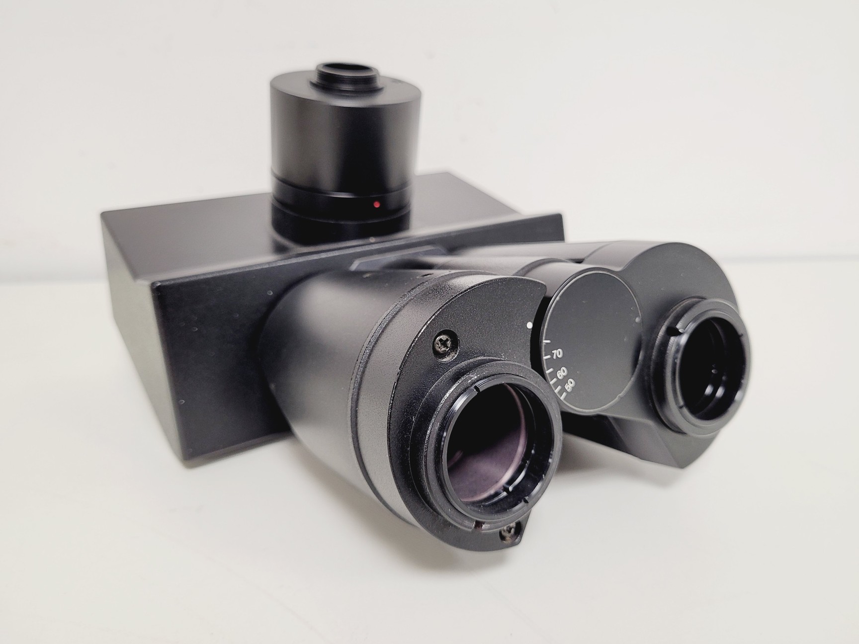 Image of Olympus U-SWTR-2 Trinocular Observation Tube w/ 2 x Olympus SWH10X-H/26.5 Lab