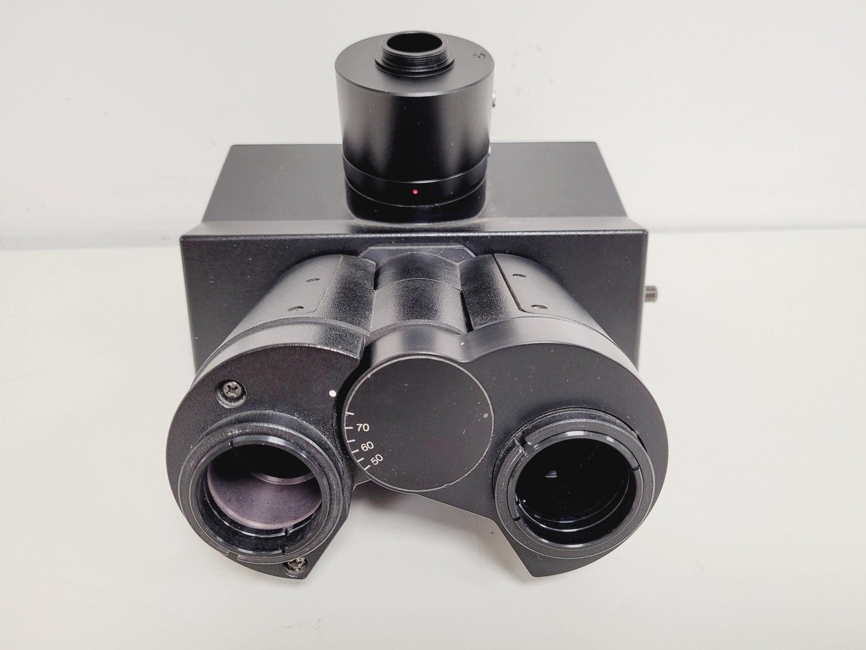 Image of Olympus U-SWTR-2 Trinocular Observation Tube w/ 2 x Olympus SWH10X-H/26.5 Lab