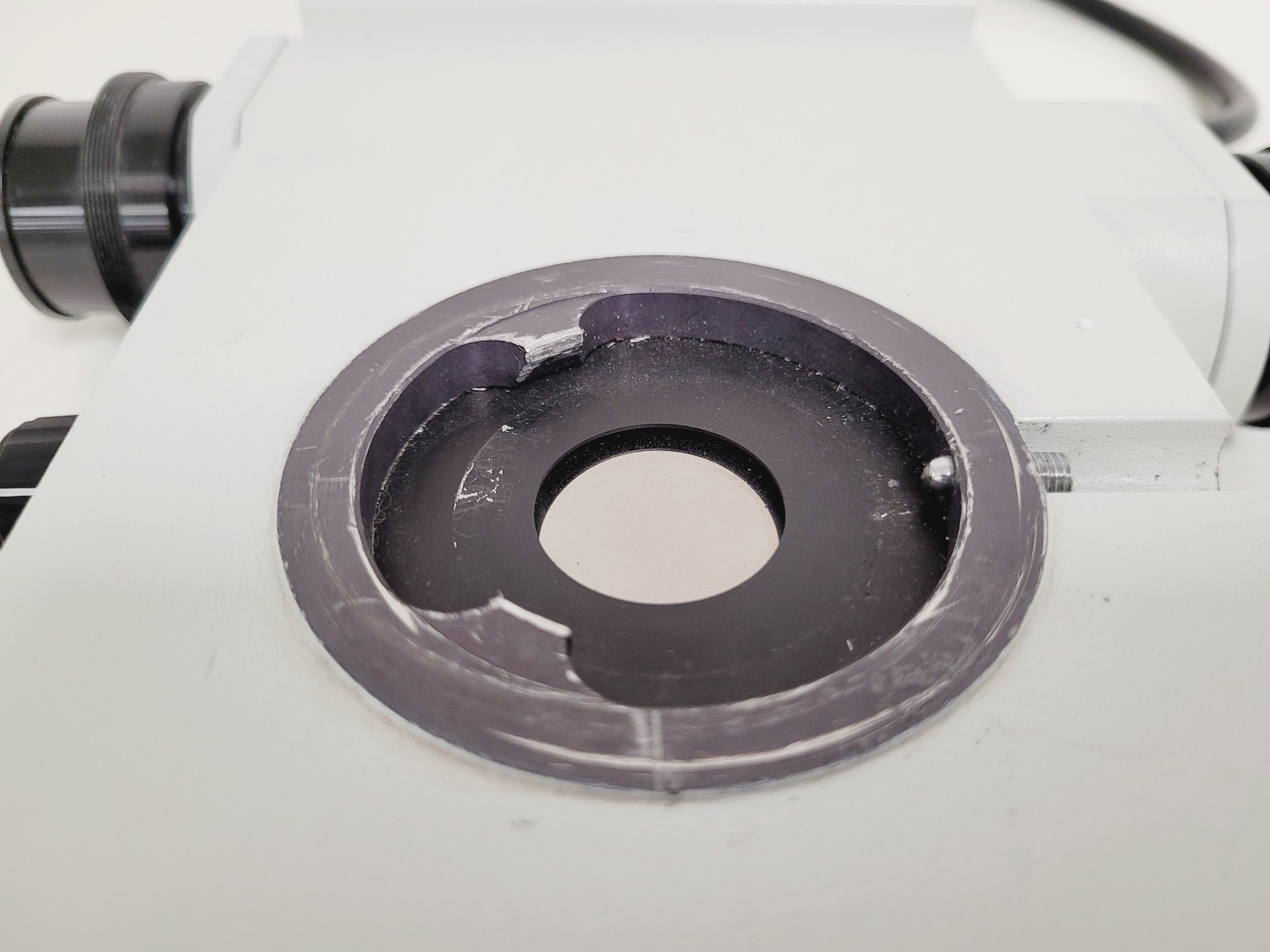 Image of Olympus U-MDOB Multi-Observation Bridge Lab