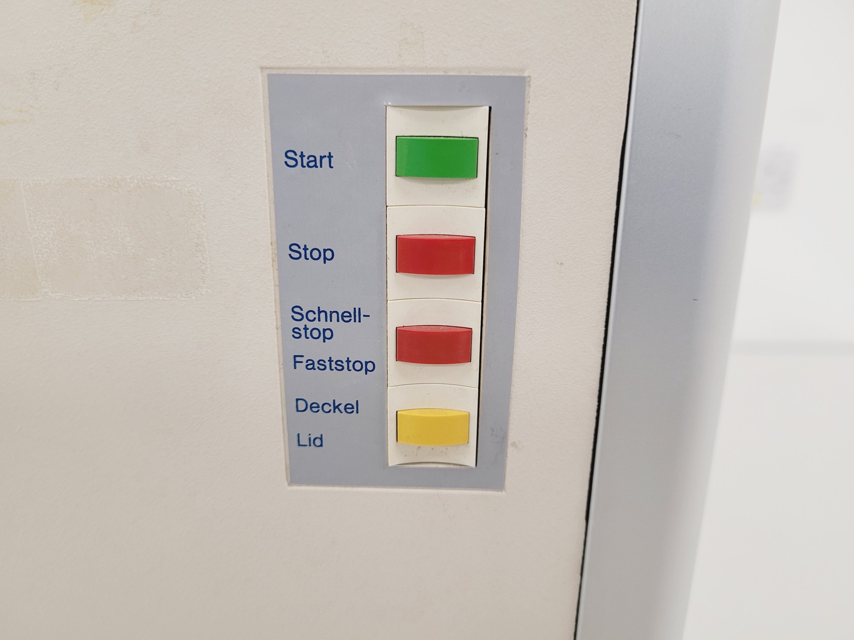 Image of Sigma 4K10 Refrigerated Centrifuge w/ Sigma 1140 Rotor Spares/Repair Lab