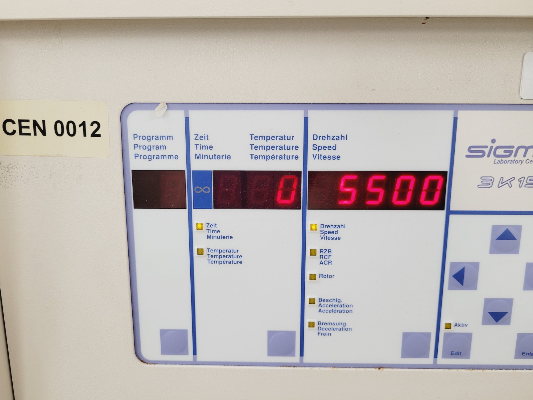 Image of Sigma 3K15 Benchtop Centrifuge Spares/Repair Lab