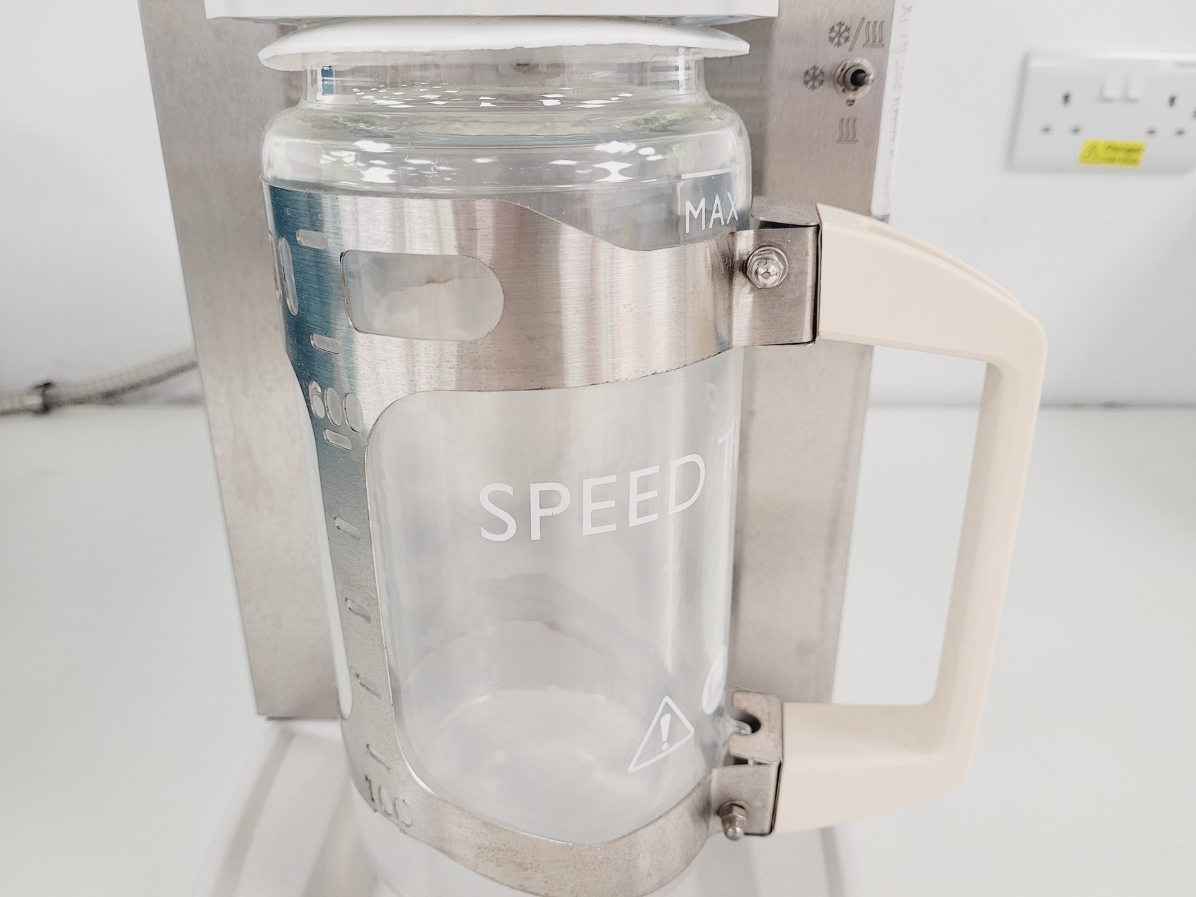 Image of GeneVac MiVac Quattro Concentrator, Duo Pump, Speed Trap & Controller System Lab