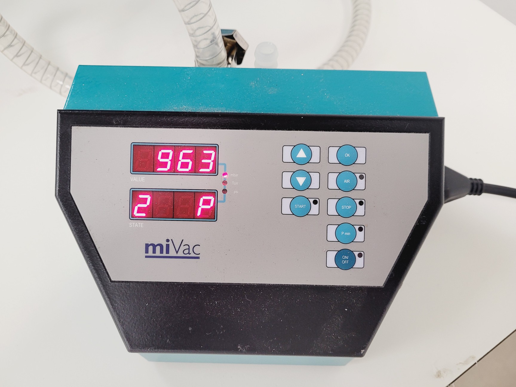 Image of GeneVac MiVac Quattro Concentrator, Duo Pump, Speed Trap & Controller System Lab