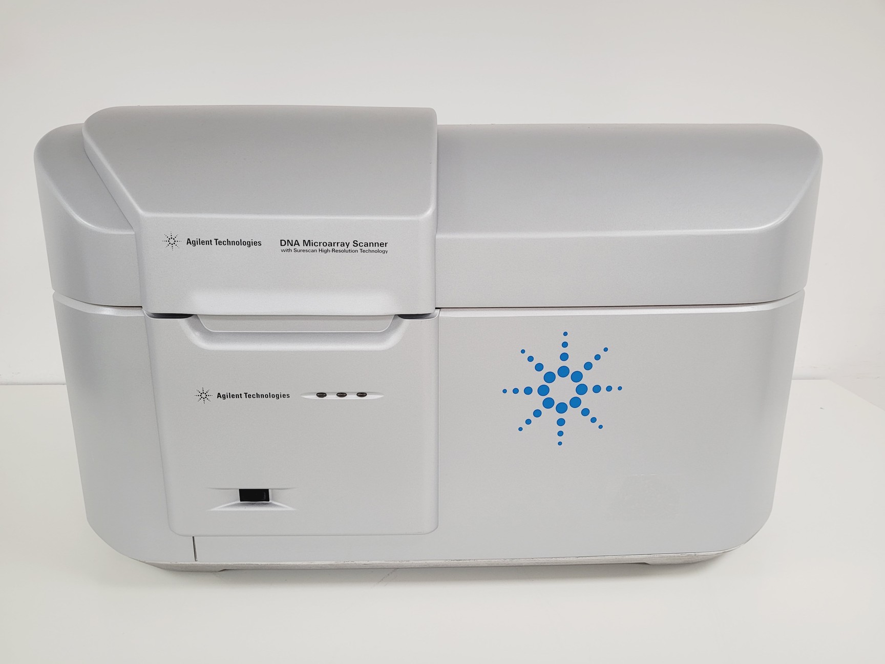 Image of Agilent Technologies DNA Microarray Scanner G2505 B Lab