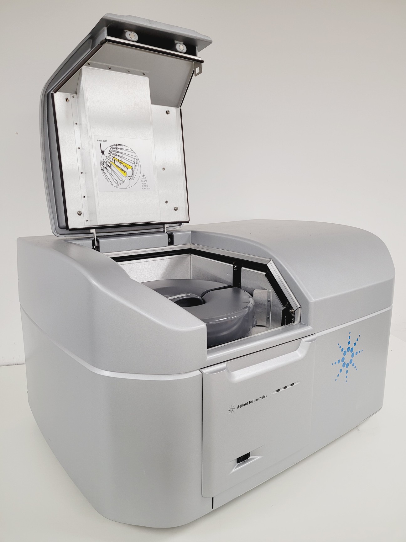 Image of Agilent Technologies DNA Microarray Scanner G2505 B Lab