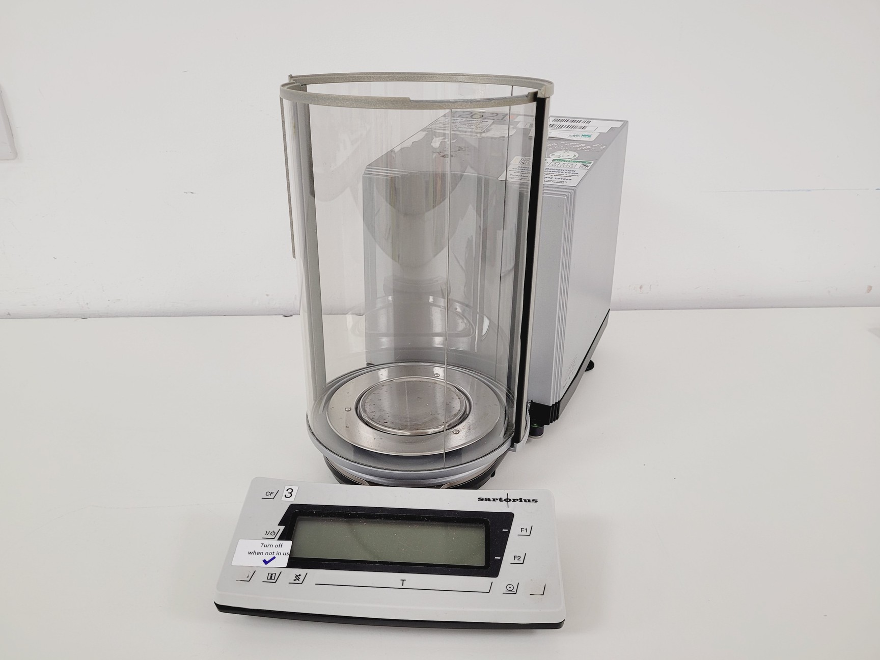 Image of Sartorius RC201D  Analytical Balances Lab