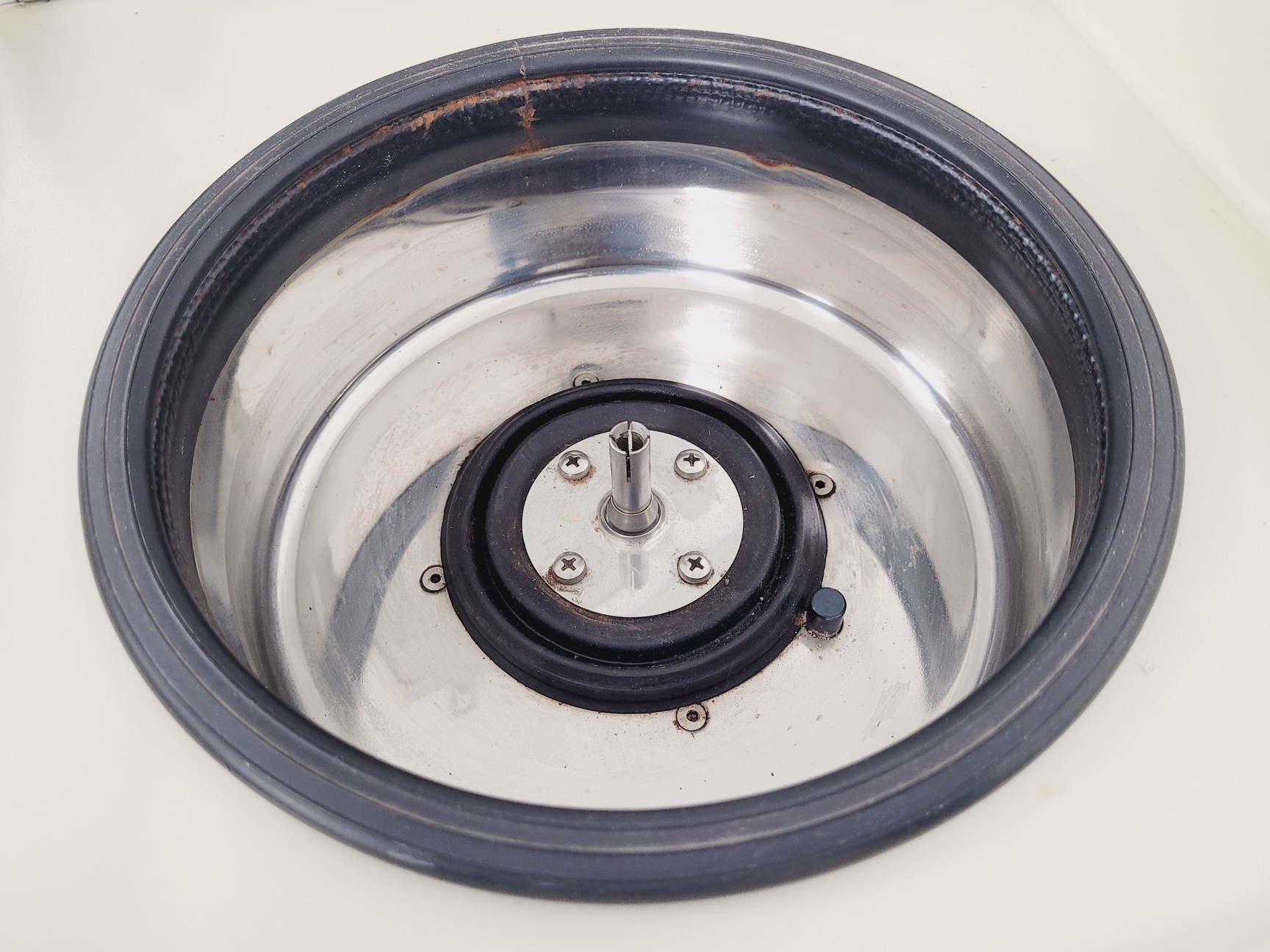 Image of Sigma 1-15K Refrigerated Benchtop Centrifuge Spares/Repair Lab