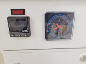 Thumbnail image of LMS Cooled UnderBench Incubator Model-305 Lab