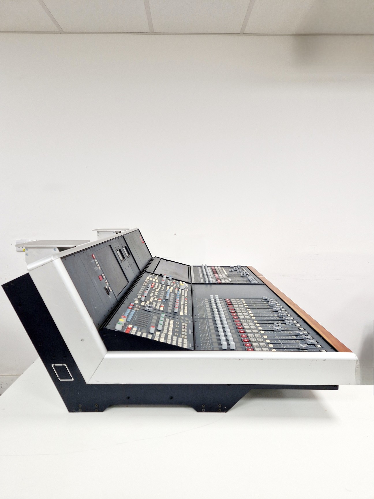 Image of Calrec Zeta Sound/Broadcast Audio Console 24 Channel- Ex BBC - Spares/Repair