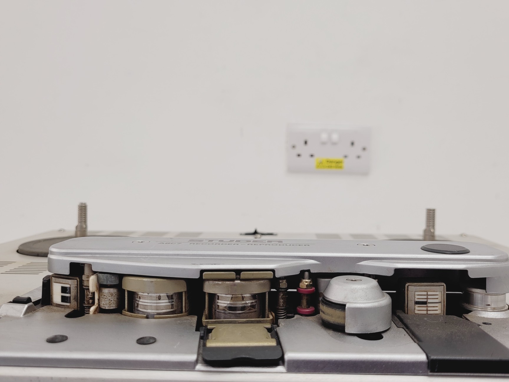 Image of Studer A807 Reel-to-Reel Tape Recorder - Reproducer No Reels Included 