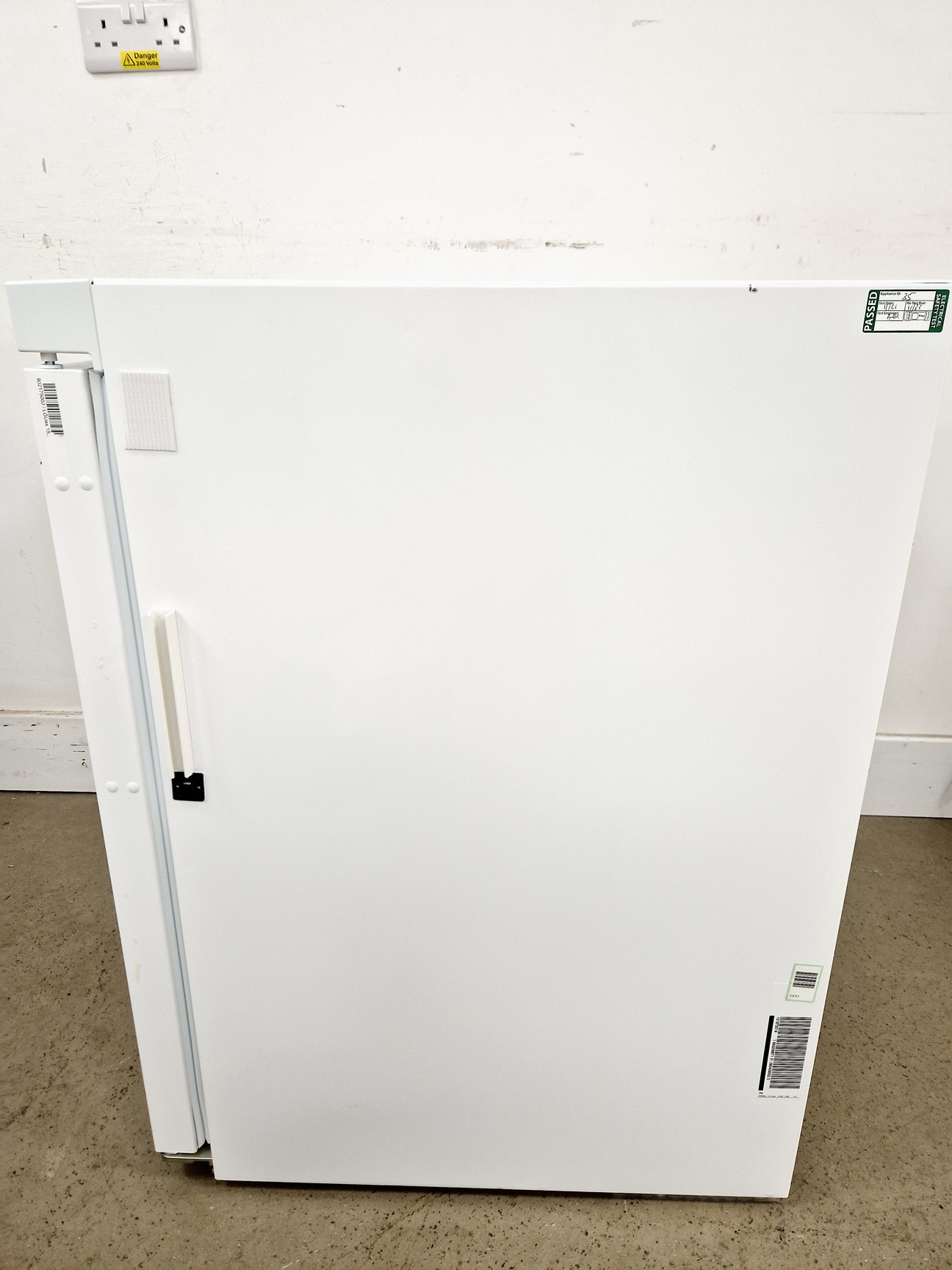 Image of Liebherr Model LGUEX 1500 MedilLine Laboratory Freezer