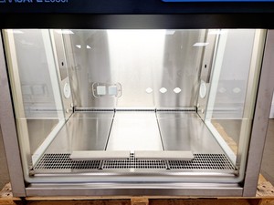 Thumbnail image of Thermo Scientific Herasafe 2030i 0.9 Class 2 Microbiological Safety Cabinet