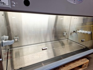 Thumbnail image of Nuaire LabGard ES Class II Biological Safety Cabinet Model- NU 543 500S Lab