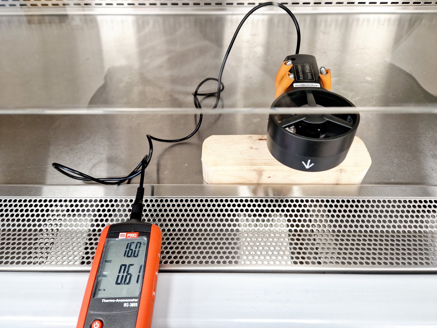 Image of Nuaire LabGard ES Class II Biological Safety Cabinet Model- NU 543 500S Lab