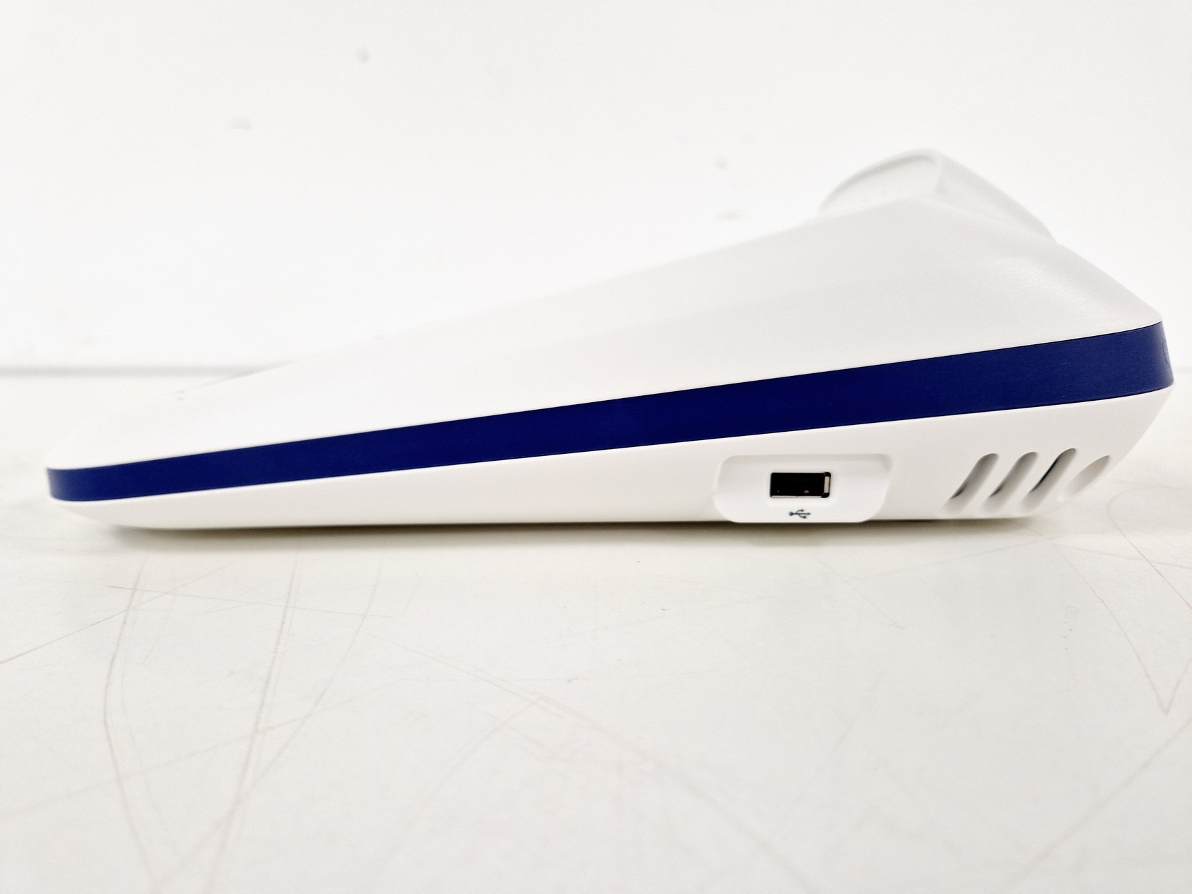 Image of Invitrogen Qubit Flex Flurometer Lab