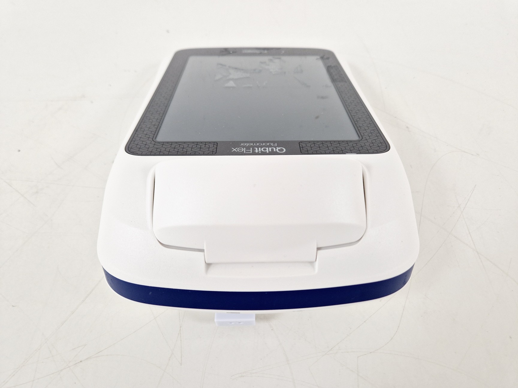 Image of Invitrogen Qubit Flex Flurometer Lab