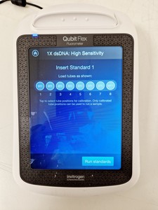 Thumbnail image of Invitrogen Qubit Flex Flurometer (2024) Lab