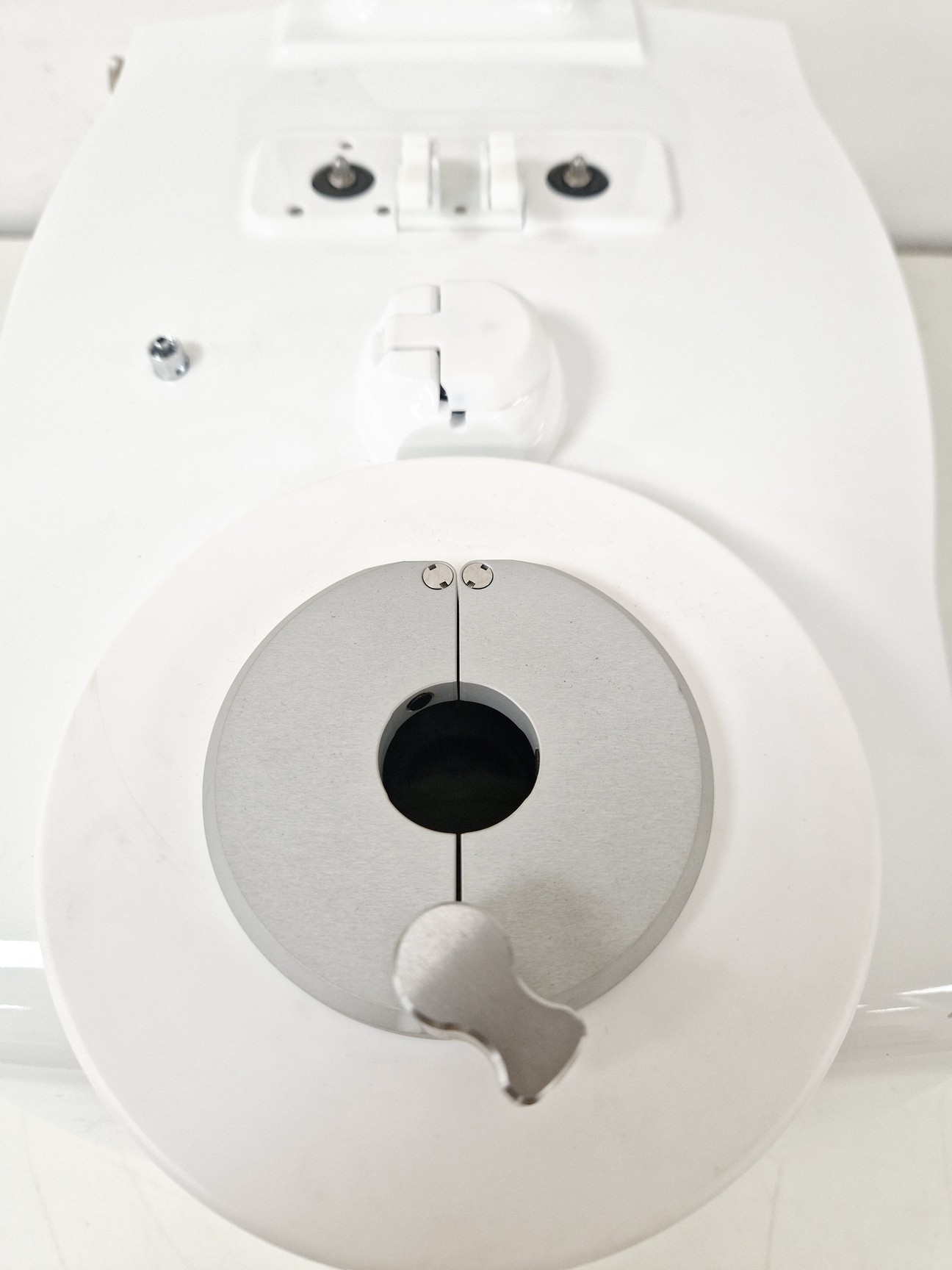 Image of Biosafe Sepax S-100 Cell Separation System Lab