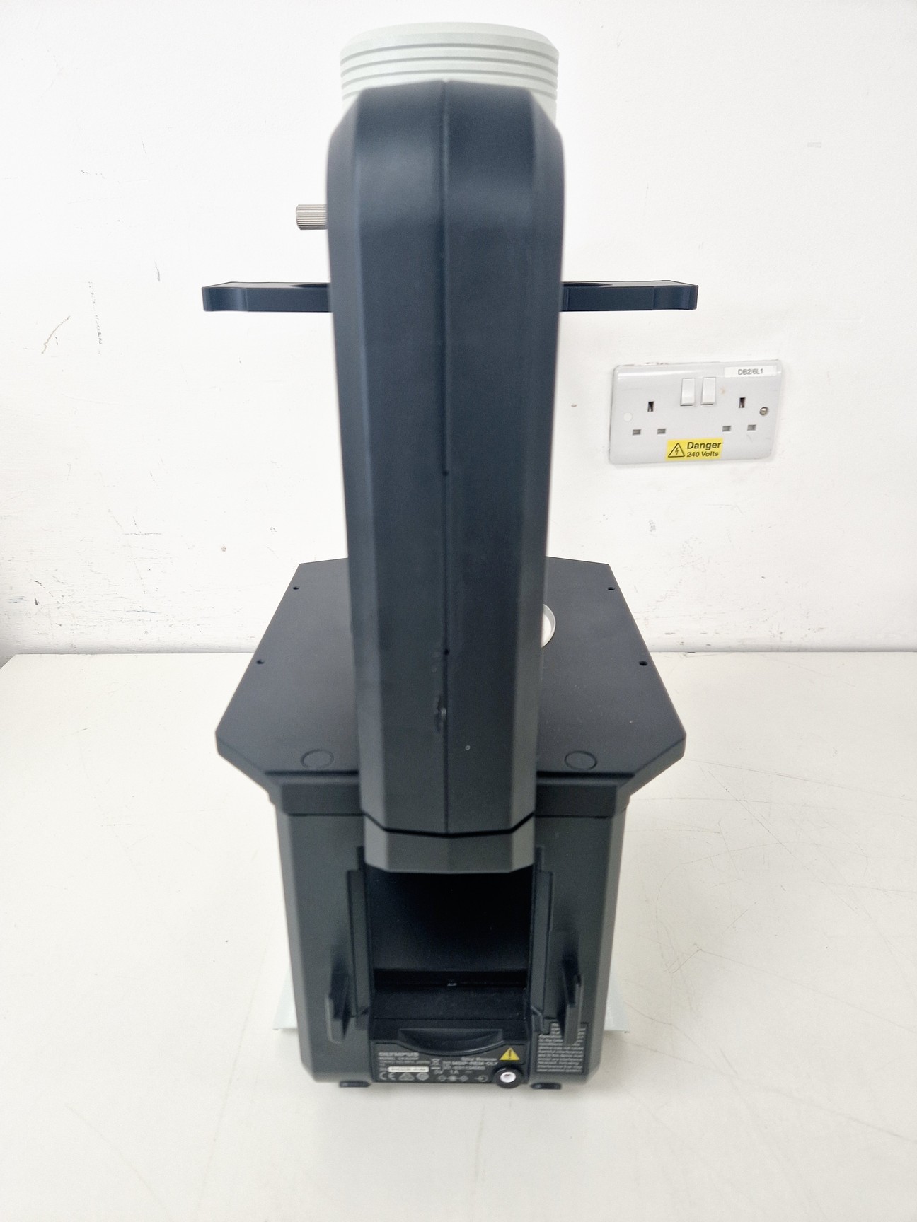 Image of Olympus CKX53 Inverted Microscope w/ 3 x Objectives LCAch 10x 20x 40x iPC Lab