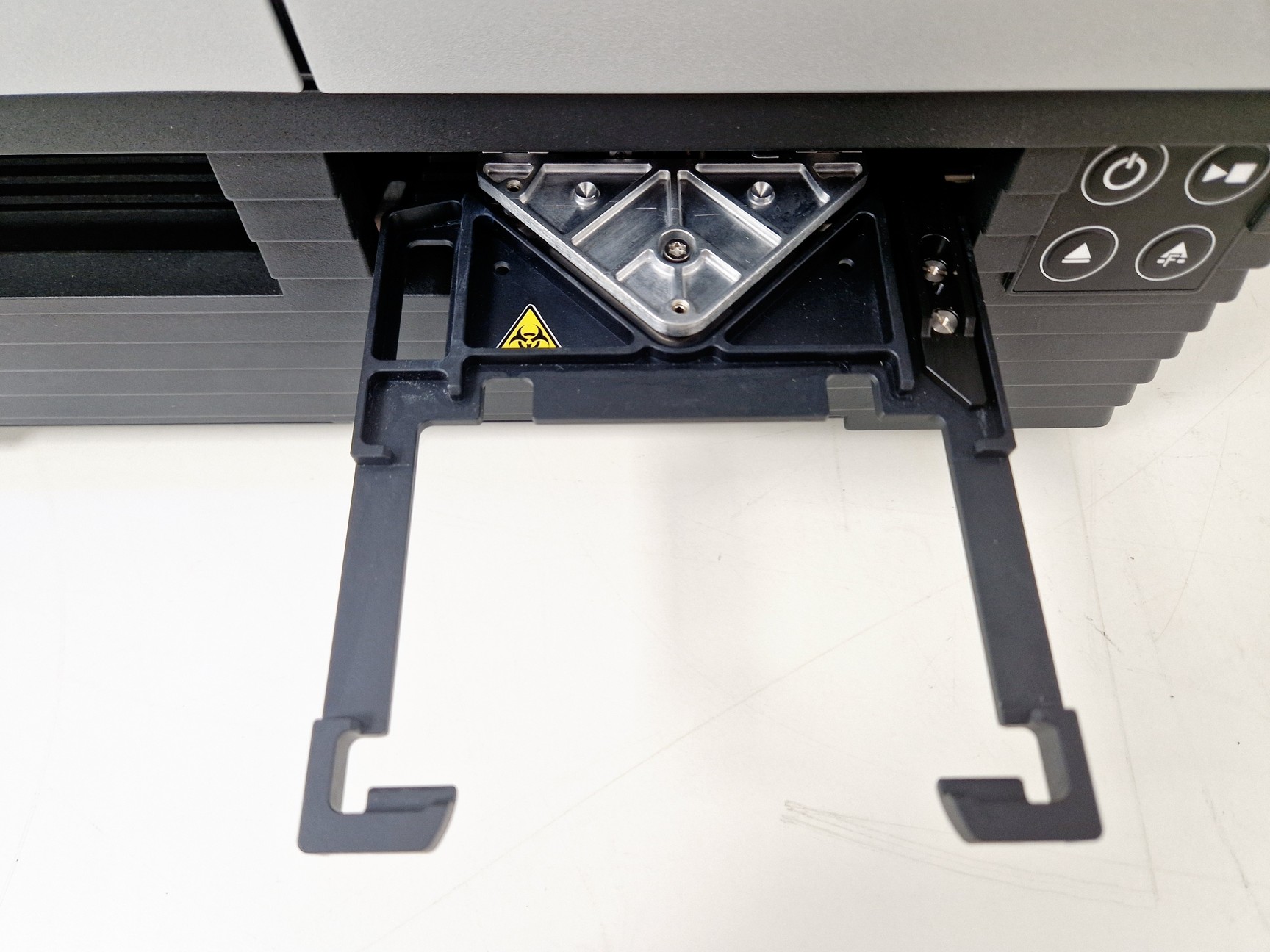 Image of Tecan Spark Multi-Mode Microplate Reader Lab