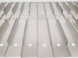 Thumbnail image of 32 x Cryogenic Carriers  L48.5 x W11 x H5 cm Lab