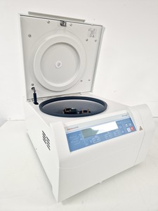 Thumbnail image of Thermo Scientific Megafuge 8R BenchTop Centrifuge W/ TX-150 Rotor 4,500 Max RPM 