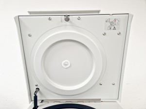 Thumbnail image of Thermo Scientific Megafuge 8R BenchTop Centrifuge W/ TX-150 Rotor 4,500 Max RPM 